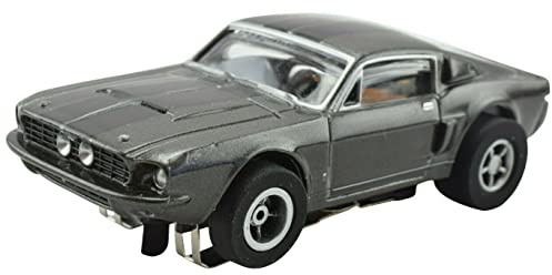 Auto World x VRC Hobbies Xtraction 1967 Shelby GT 500 HO Scale Slot Car CP7605B