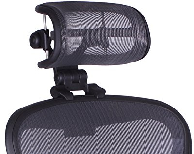 Engineered Now Die Originale Kopfstütze für den Herman Miller Aeron Stuhl H3 Graphit | Farben und Maschenbildungen passen zu dem umgestalteten Aeron Stuhl 2017 und neueren Modellen.