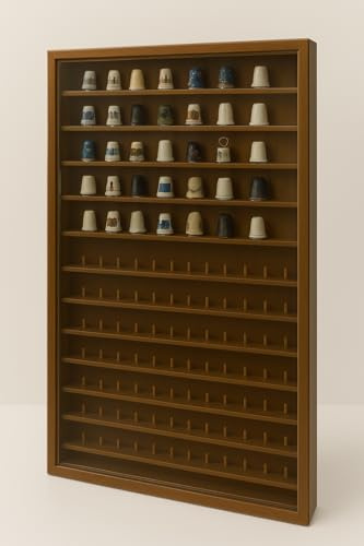 GRECA Vitrina Colecciones dedales. Capacidad: 168 dedales. Medidas (Ancho/Fondo/Alto): 50 * 5 * 70 cms. Acabado Barniz Roble.