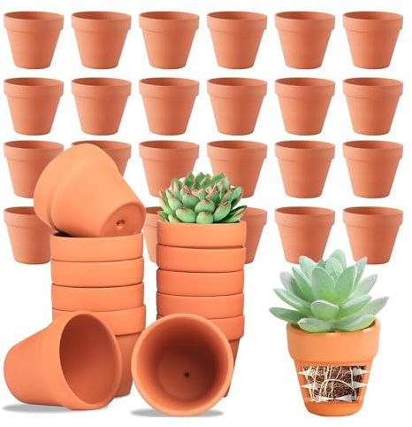 Colrid 24 Mini Vasi in Terracotta 5x5.5cm con Foro di Drenaggio - Set Riutilizzabile per Piante da Interni, Ufficio, Semina e Trapianto (12, 6 * 7 cm)