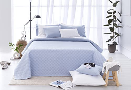 Todocama – Colcha boutí Fina con diseño piqué, para Primavera, Verano, otoño e Invierno. 100% Microfibra Extra Suave. Colcha Cubre Cama Multiusos. Cama 120/135-230x260cm Azul Claro