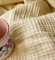 KyraHome Couverture 100% Coton Bio pour canapé, Adulte, Teinture végétale, en Gaze, légère, Douce pour Femmes Toutes Saisons, 140 x 125,4 cm, sablé/crème