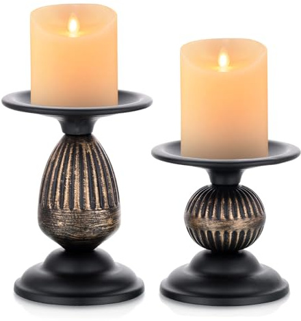 AiiBowy 2 Pezzi Candelabro Vintage in Ottone para 4-9cm Pilar Velas, Portavelas de Metal Envejecido Retro Negro Mate, Portacandele, per Natale, Matrimoni, Caminetti e Decorazioni per La Casa - Negro