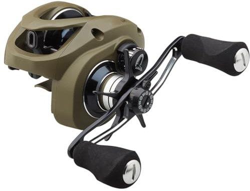 Savage Gear SG8 300 BC Fishing Reel (Model LH-7.3:1)