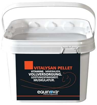 equinova® VITALYSAN Pellet | Aliment minéral pour chevaux | Couverture des besoins en nutriments | Oligo-éléments liés organiquement | À base de luzerne | 3 kg