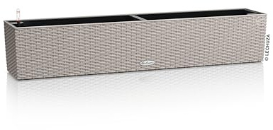 Lechuza Blomkruka BALCONERA Cottage 100 sandbrun, balkongplanteringskruka, bevattningssystem, vattennivåindikator och växtinsats – flätningsinsats – 99 x 19 x 19 cm,