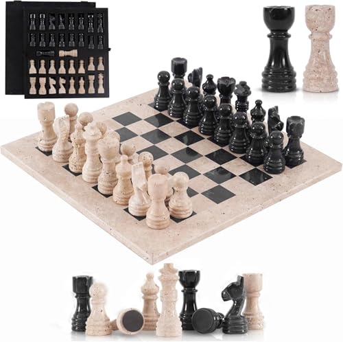 Juego de ajedrez de mármol SPESHSTONES 30 cm - Bandeja travertina y negra hecha a mano con caja, piezas completas + 2 reinas, juego de viaje elegante y decorativo para adultos