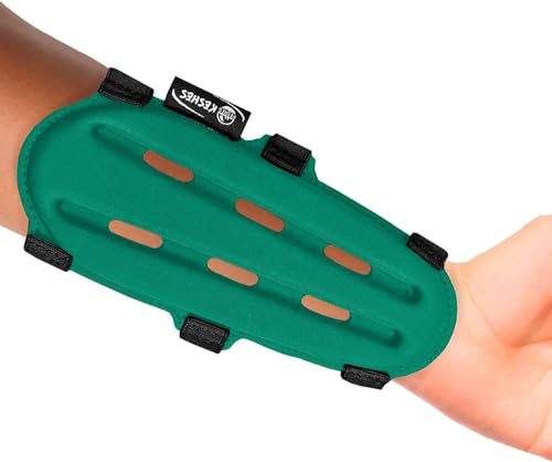KESHES Protezione per braccio per tiro con l'arco, protezione regolabile per avambraccio e polso, per caccia con l'arco, accessori per giovani e adulti, mimetico, 23 cm