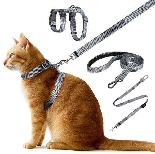 Cat Harness and Leash Set, Anti Escape Adjustable Cat Leash, Comfortable Soft Lightweight, Use Safe & Easy, Suitable for Small, Walking Kitten Harness for Large Medium Small Cats, Black