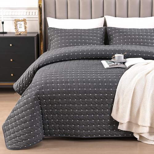 Qucover Tagesdecke 240x260cm Dunkelgrau,100% Baumwolle Bettüberwurf, Ultra Weiche Tagesdecke Stickerei, Bedspreads 240x260, Steppdecke mit 2 Kissenbezügen, Sofa Überwurfdecke Wohndecke für Bett
