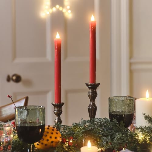 Lights4fun Lot de 2 bougies rouges en cire véritable de 25 cm avec flamme LED et télécommande - Décoration de Noël pour l'intérieur - Fonctionnement à piles - Sûr et réaliste