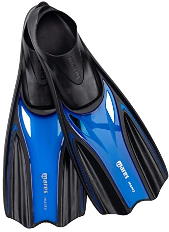 Mares Manta – Flossen für Schnorcheln mit geschlossenem Fußteil, optimierter Antrieb, seitliche Rippen, Komfort und Unterwasserleistung