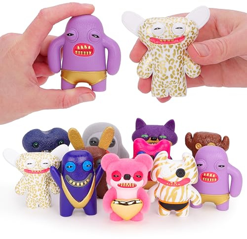 Toyland® 7cm (2,8) Figurine de Collection Fuggler – Édition Or – Mini-Figurines – 24 modèles à Collectionner (1 modèle sélectionné au Hasard) – Jouet mystère en Sachet Surprise – Dès 3 Ans