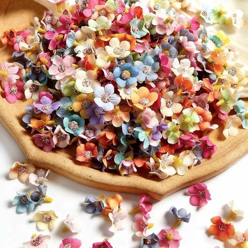 VOOSFSIE 50 Piezas Cabezas de Flores Artificiales de Seda Mini Multicolores Flores Artificiales De Colores para decoración de Pasteles, Ramo de Novia de Pared Decorativas para Fiestas y Bodas