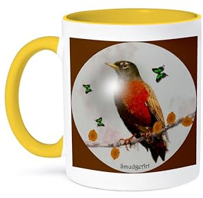 3dRose Red Robin 15oz Two-Tone Yellow Mug