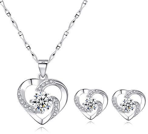 wynn's Silver Jewellery Set for Women, 925 Sterling Silver Heart Stud Earrings, 45cm Silver Necklace Pendant Set with White Cubic Zirconia, Gifts for Girlfriend Mother Wife