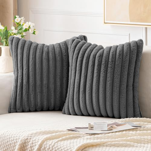 EMEMA Kissenbezug Plüsch Kissenbezüge Samt Kunstpelz Weich 45x45 cm Moderne Sofakissen Dekokissen Glatter Reißverschluss Waschbar Deko Kissenhülle für Wohnzimmer Schlafzimmer Sofa 2er Set Grau