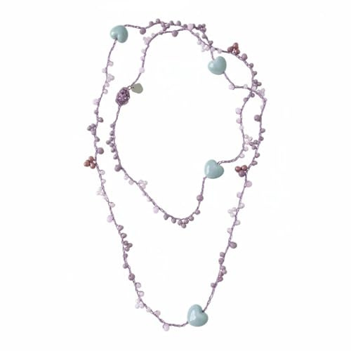 Collana artigianale fatta a mano, lavorata all'uncinetto con filato rosa bronzo, cristalli in vetro rosa e lilla e cuori in ceramica grigio perla, chiusura asola con bottone cristallo - Pezzo unico.