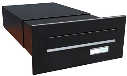 B-042 Schwarz (RAL 9005) Mauerdurchwurf Briefkasten mit Namensschild (Tiefe: 39-62 cm) - LETTERBOX24.de