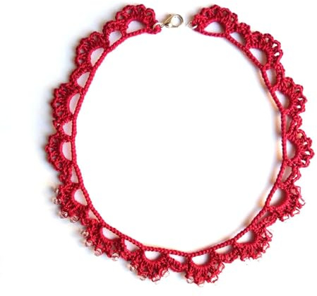 collier rouge (bordeaux) en dentelle au crochet, Ras du Cou, collier aux perles en verre, artisanat italien Made In Italy