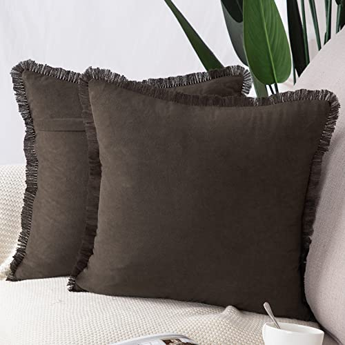 Madizz 2er Set Kissenbezügen aus Wildleder mit Fransenquasten Weiche dekorative Kissenbezüge für Sofa Schlafzimmer Kissenhülle Dunkelbraun 50x50 cm Quadrat