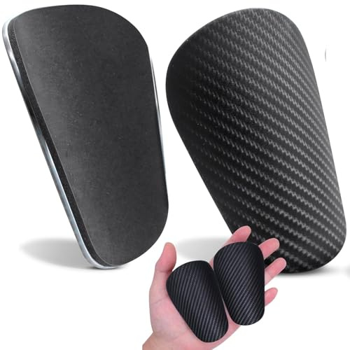 YUNYU Espinilleras de fibra de carbono, 11,5 x 6 cm, protectores de piernas de fútbol para adultos y jóvenes con espuma EVA, juego de 2 piezas
