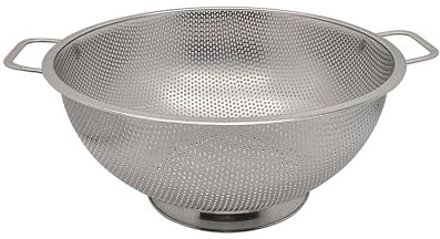 Fox Run Large Stainless Steel Colander, 5 Quart Pasta Strainer with Handles, 11” x 13.5” x 5”
