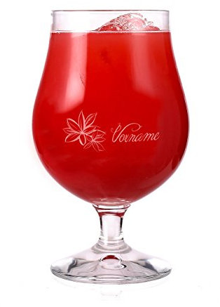 Herz & Heim® Graviertes Cocktailglas mit tropischer Blume und Wunschnamen