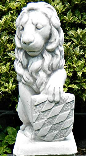 Dekofigur Gartenfigur Deko Skulptur Löwe mit bayrischem Wappen auf linker Seite H 39 cm aus Beton