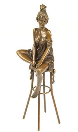 Bronsfigur brons figur staty skulptur kvinna dam barstol antik stil H 27,8 cm