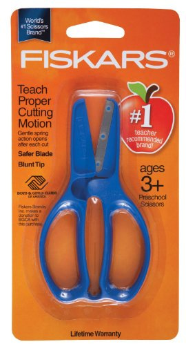 Fiskars Tijeras para Preescolar, A partir de 3 años, Para cortar papel, Longitud: 11 cm, Hoja de acero inoxidable/Mangos de plástico, Rojo o Azul (Entrega aleatoria), 1003855