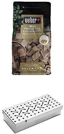 Weber 17782 Räucherchips Bitburger Premium Pils, 700g, für alle Fleisch-, Gemüse- und Käsesorten, süß-fruchtiger Geschmack, Räuchern, Grillen + Räucherbox universal, für Gas- und Holzkohlegrills
