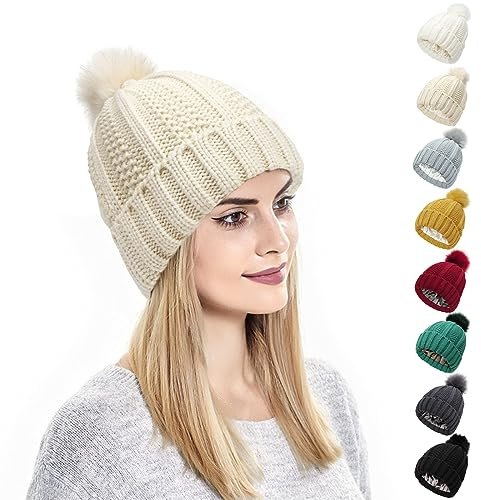 Kunyeah Vintermössa för kvinnor stickad mössa med pompom satin sidenfodrad hatt varm enfärgad hatt för kvinnor flickor, BEIgE, en storlek