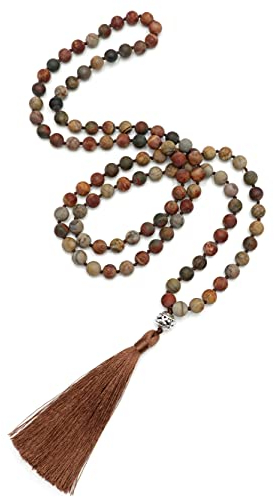 BENAVA Mala Kette aus 108 Jaspis Perlen | Damen Rosenkranz Gebetskette Rot | Lange Edelsteinkette mit Kupfer Anhänger und Quaste | Boho Women Necklace Jewelry Collier | Buddhistischer Yoga Schmuck
