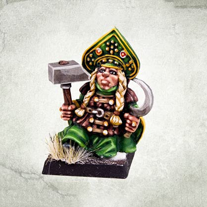 Kromlech Hospodars Boyarina with hammer and sickle (1) KRM169