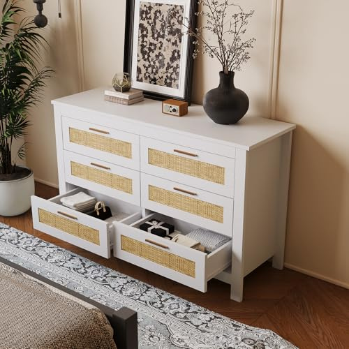 Ztexkee Commode Chambre 6 Tiroirs, 120 x 40 x 75cm, Armoire de Rangement Chambre, Meuble de Rangement pour Salon et Entrée Couloir Style bohème en Osier (Blanc et Bois Naturel)
