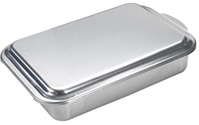 Nordic Ware Classic Metal 9x13 Covered Cake Pan