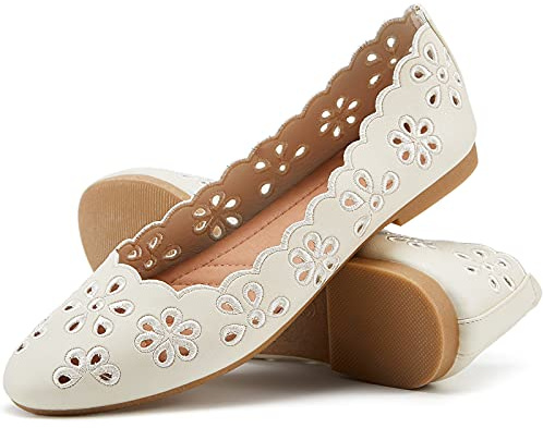 FRACORA Women's Ballet Flat Shoes Breathable Leather Slip on Flats Loafers Girls Dress Shoes Walking Shoes(Beige.US9)