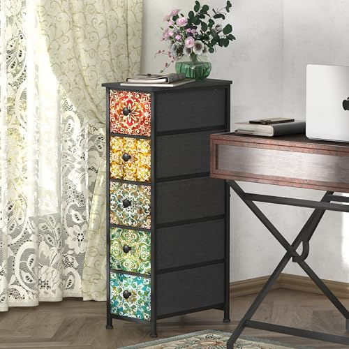 Welfuturer Cómoda armario estrecho con 5 cajones de tela, tocador bohemio, armario con cajones para dormitorio, salón, pasillo, marco de metal, material de madera