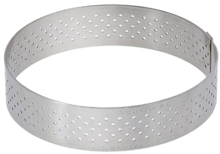De Buyer - Cercle à tarte rond VALHORNA en inox perforé - 20,5 x 2 cm - Fabriqué en France, Technologie AIR SYSTEM, Micro-Perforations pour Cuisson Rapide et Homogène pour Résultats Croustillants