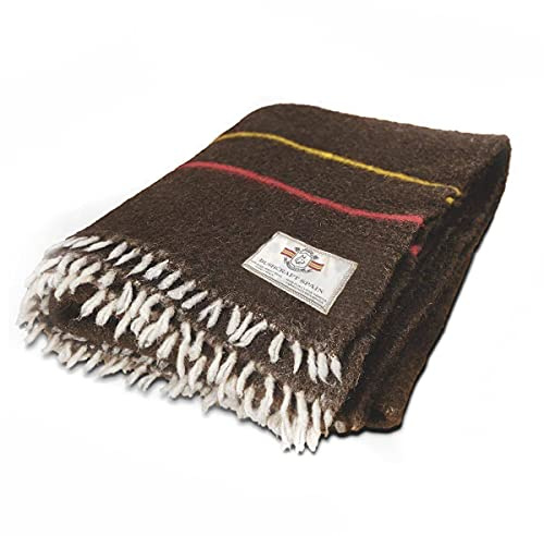 Bushcraft Spain - Manta de Lana Gruesa Twin Size - Color Marrón - 100% Lana Merino - Absorbe la Humedad y te Protege del Frío - Hecha en España - Con Medidas 200 x 140 cm - Peso 2,30 kg