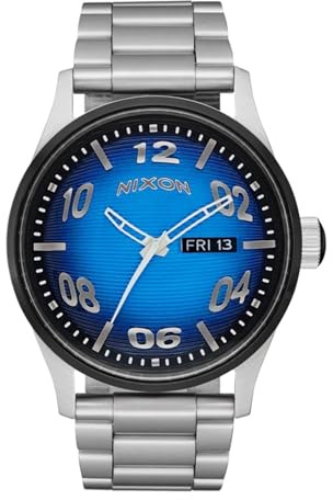 Nixon Herren Analog Uhr mit Edelstahl Armband A356-5320-00