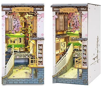 RoWood Book Nook Kit, DIY Booknook Buchstütze Modellbausatz aus Holz - Miniatur Haus Kit , Japan Art mit Licht, 3D Holzpuzzle Miniatur Bastelset - Sakura Densya