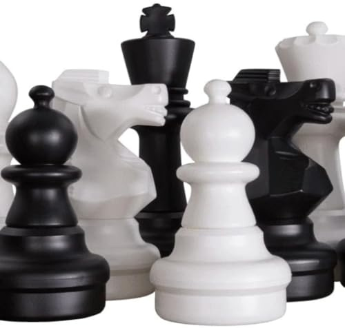 Uber Games Jeu d'échecs de Jardin, 32 pièces PVC traité UV, Roi 30 cm | Pièces résistantes à l'Eau, sans échiquier