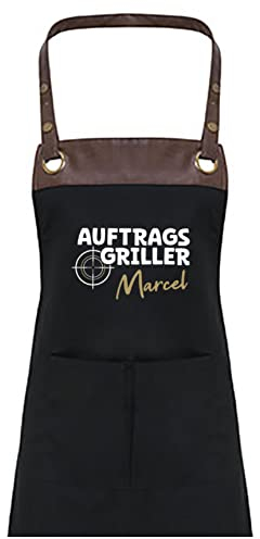 TASSENPALAST Premium Grill-Schürze mit Spruch personalisierbar mit Wunschnamen - Lustiger Spruch/Sprüche Grillschürze Lustig - Unisize (Auftragsgriller - Schwarz)