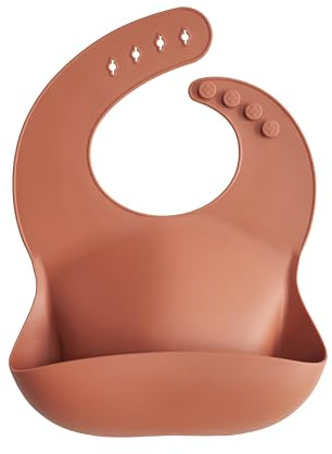 mushie Babero de Silicona para Bebés | Baberos de Alimentación con Bolsillo | Fáciles de Lavar | 4 Tamaños Ajustables | Sin BPA | Accesorio Durable para Niños Pequeños y Niñas | Clay