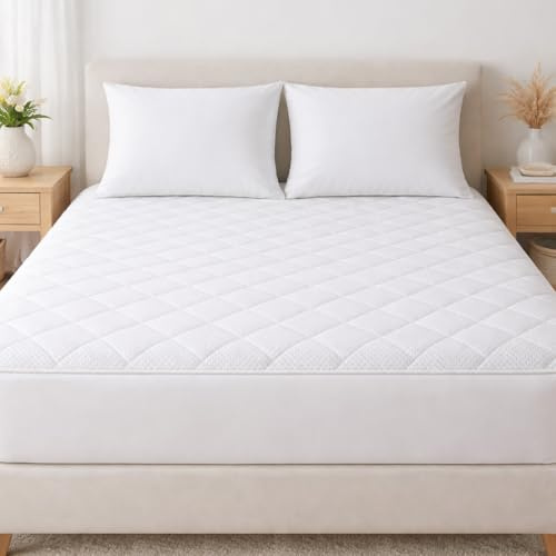 Heaven High Premium Bamboo Waterproof Mattress Protector – Hypoallergenic & Breathable Bamboo Fabric King Size Mattress Protector (King)