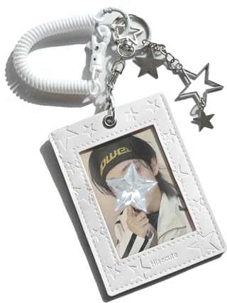 MSLSOZ Porte-cartes Photocard Kpop avec Porte-clés, Cuir Souple à Motifs d’Étoiles Estampés, Cadre Blanc ‘Superstar’ avec Breloque, Cadeau Élégant pour Filles & Amateurs de Musique