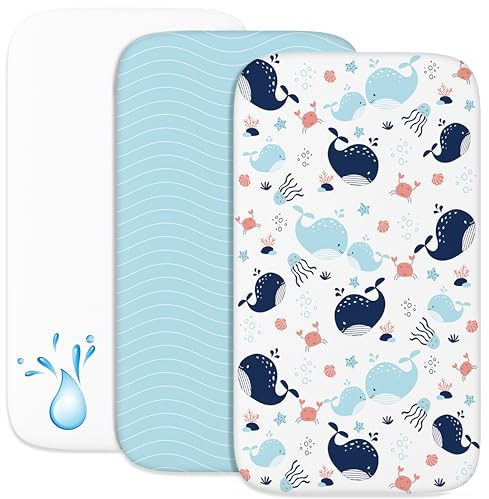 2X Spannbettlaken aus 100% Baumwolle mit Gummiband - 1X Matratzenschoner aus 100% wasserdichtem Material - 3er-Set - 50x83cm - Ozean