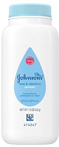 Johnson's Aloe Vitamin E Powder 1.5 oz Pack, Pure Cornstarch, 4.5 Ounce, (Pack of 3)